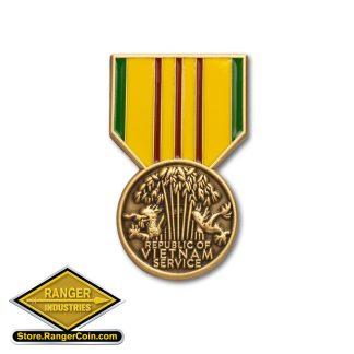 Vietnam Service Medal Pin